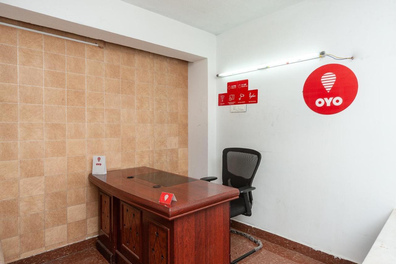 Oyo 29859 Rds Guest House Ambur Exterior photo